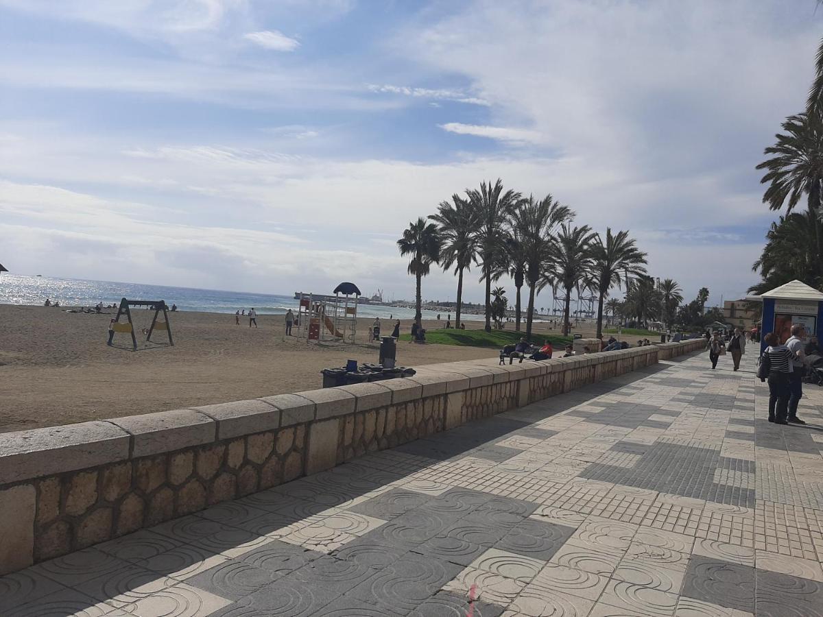 Apartamento Malaga Port Dış mekan fotoğraf