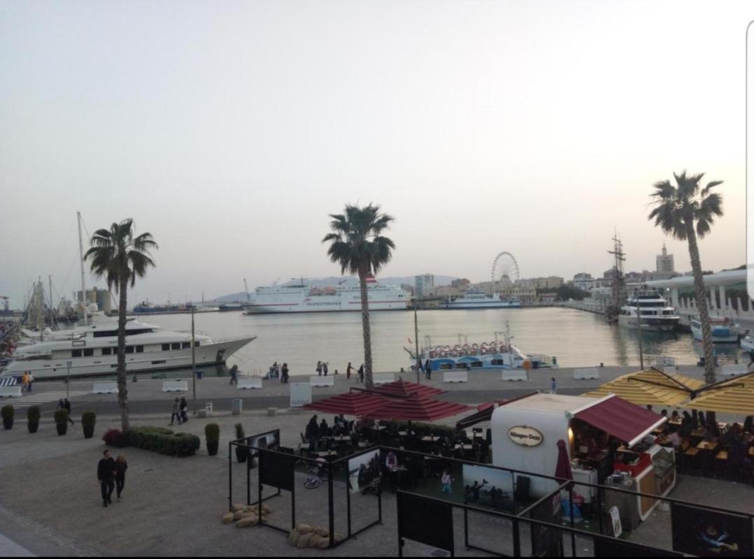 Apartamento Malaga Port Dış mekan fotoğraf